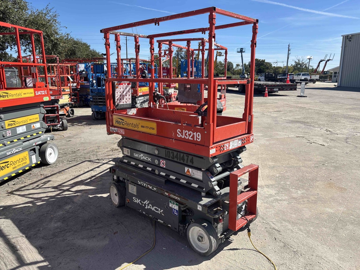 2021 Skyjack SJ3219-1