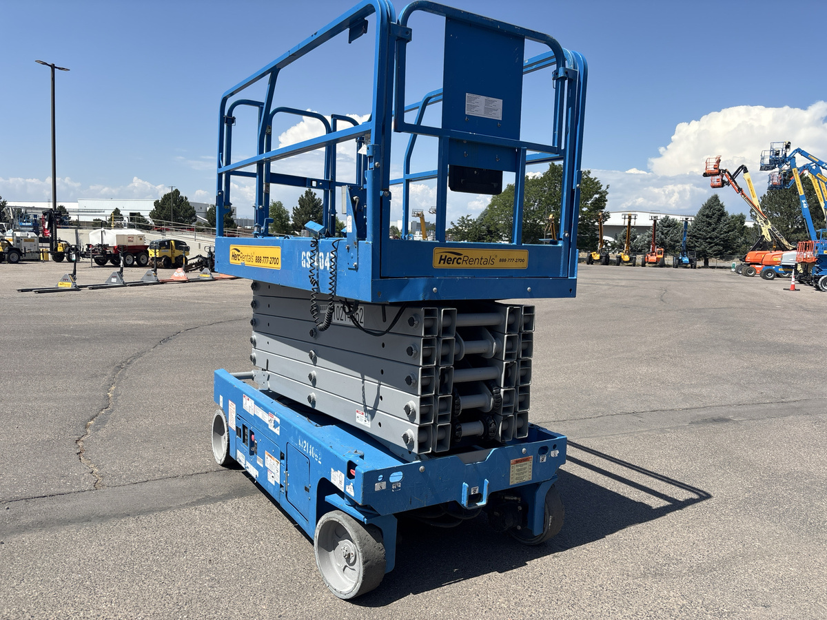 2017 Genie GS-4047-2