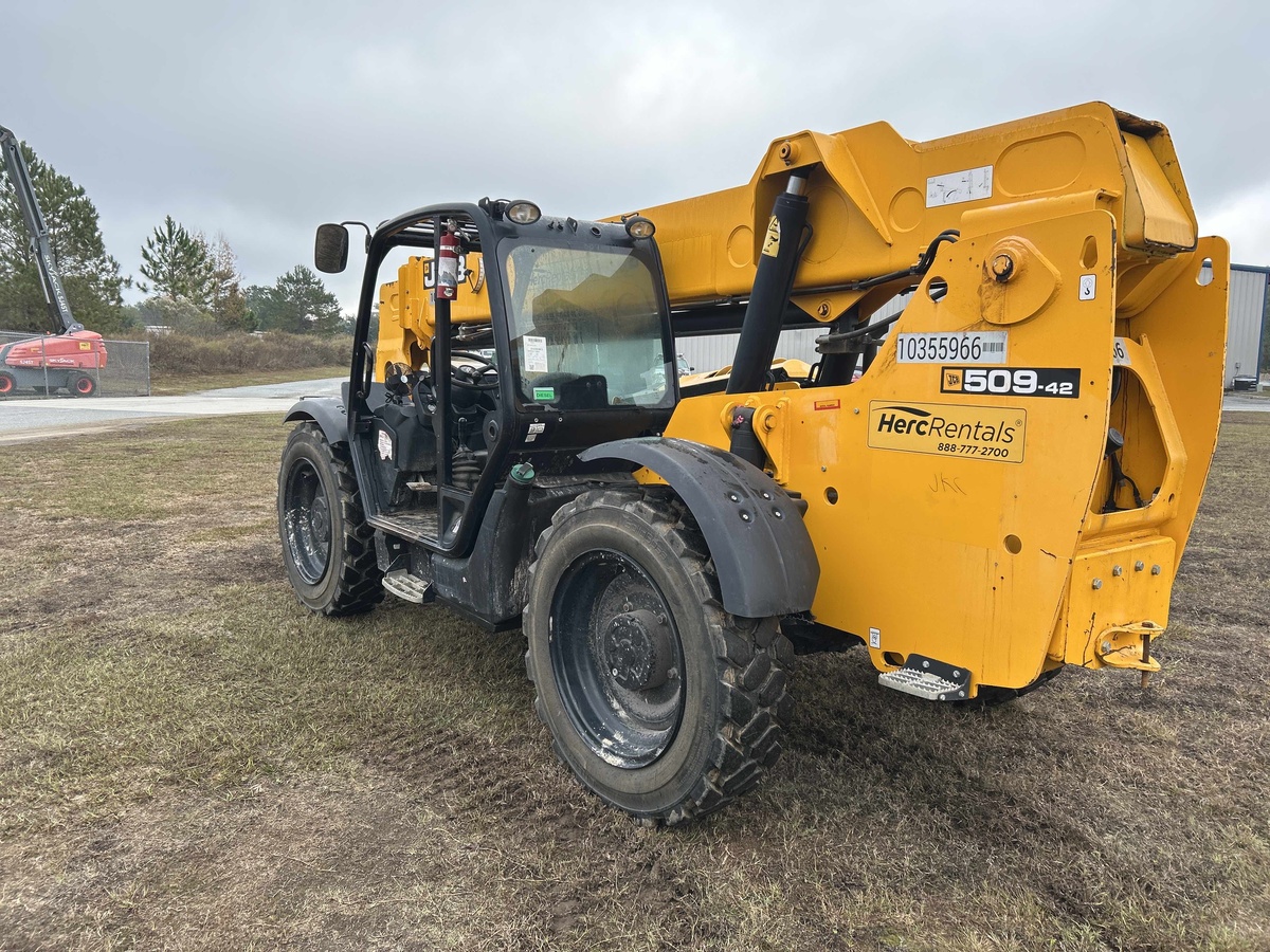 2022 JCB 509-42-4