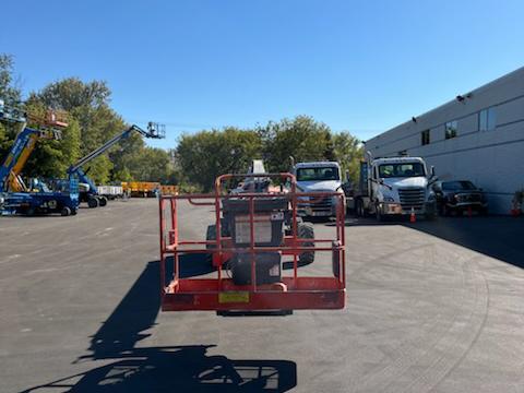 2014 JLG E600JP
