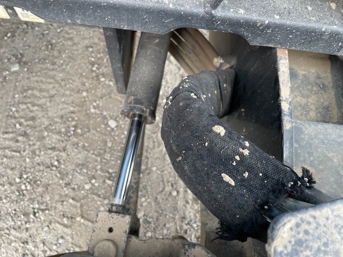 2016 Genie GS-4390 RT-10