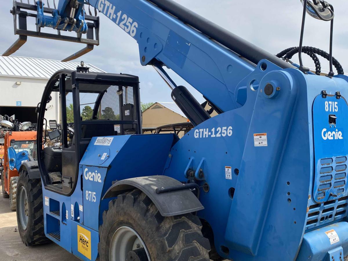 2017 Genie GTH-1256