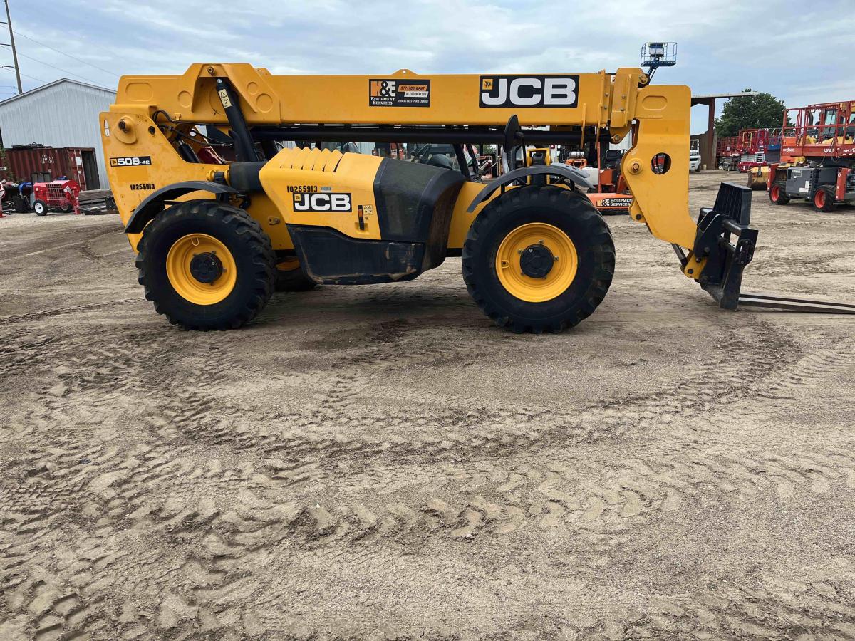 2018 JCB 509-42-8