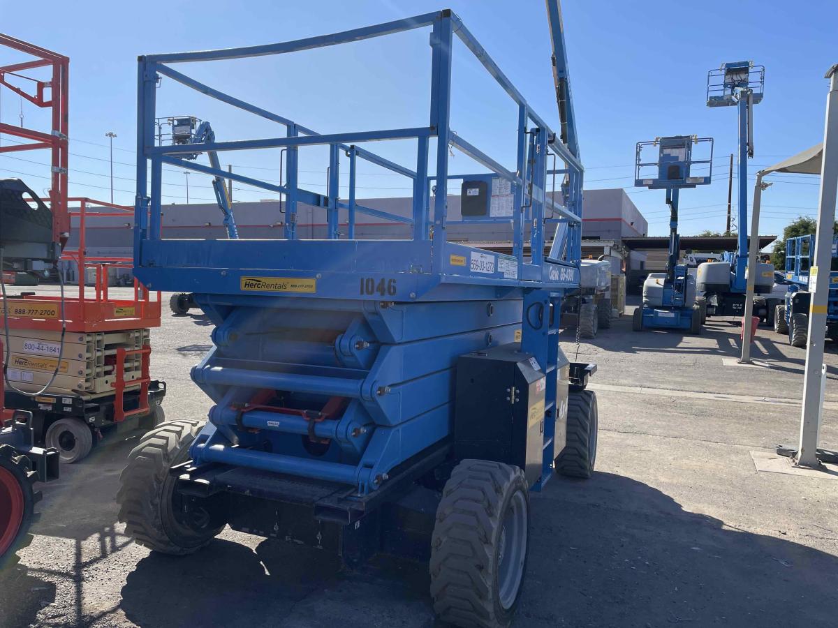 2018 Genie GS-4390 RT