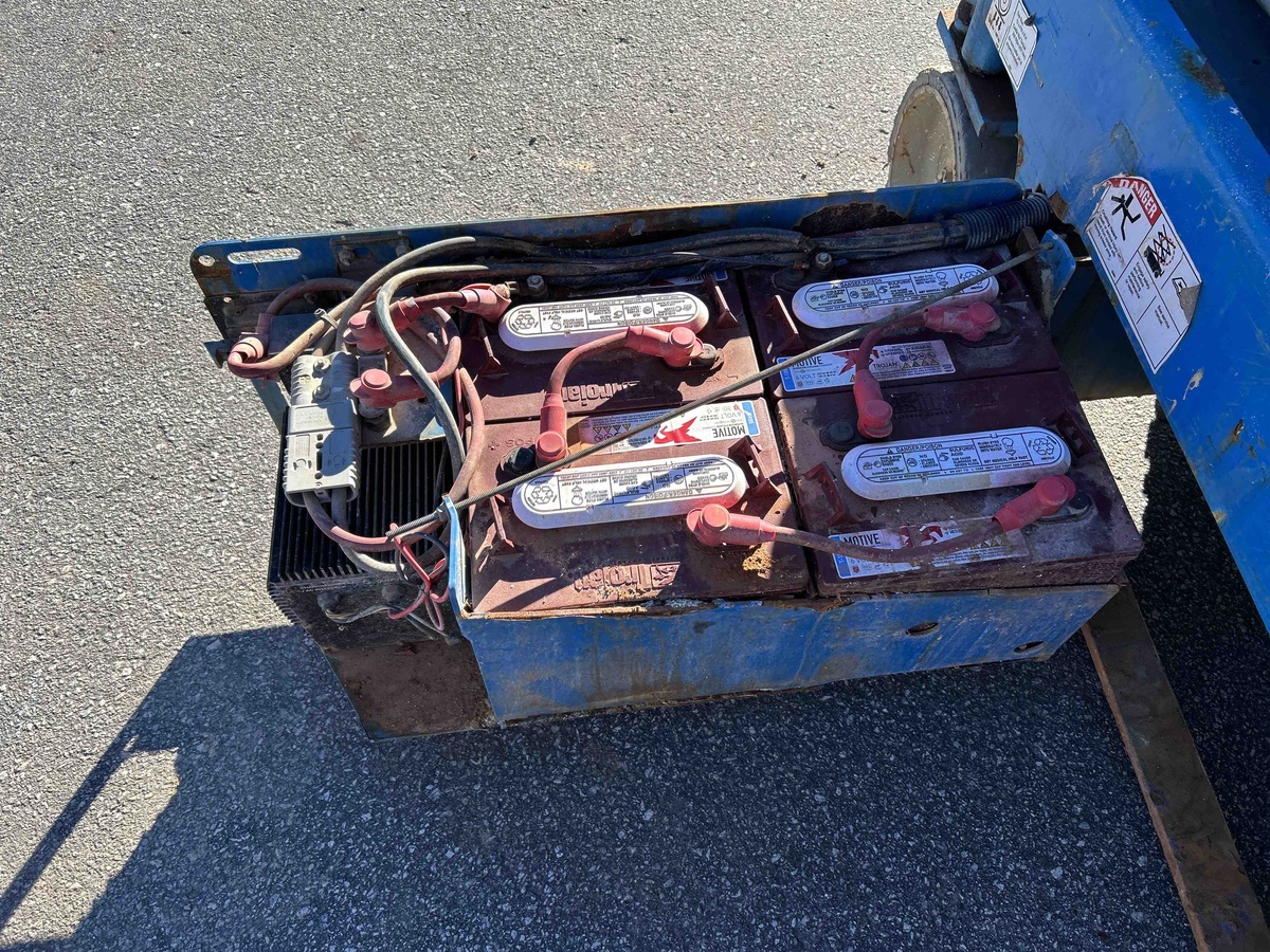 2016 Genie GS-1930-8