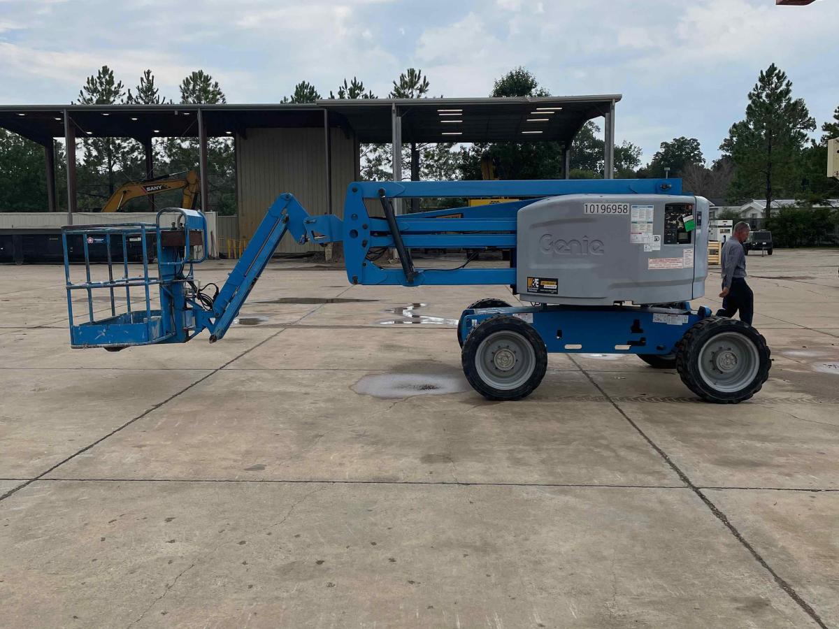 2016 Genie Z-45/25 RT