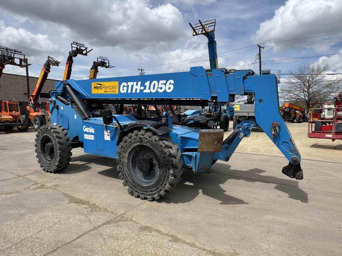2018 Genie GTH-1056