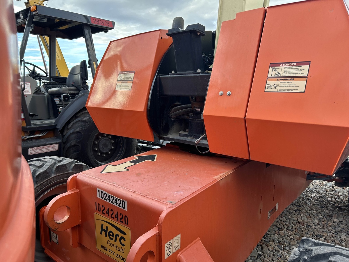 2018 JLG 860SJ-7
