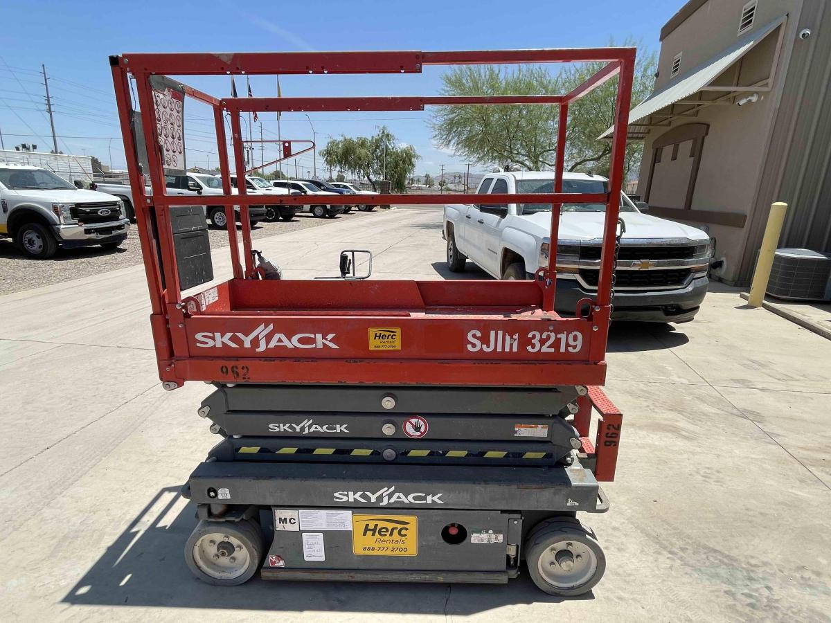 2016 Skyjack SJ3219