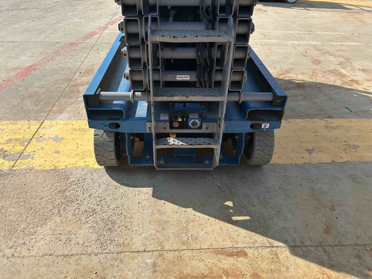 2018 Genie GS-3246-5