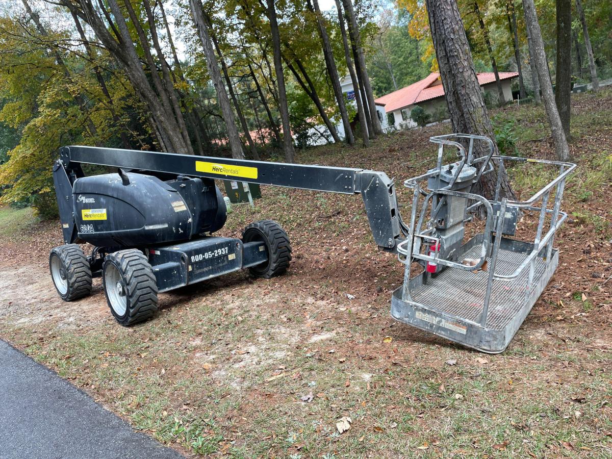 2015 JLG 600A