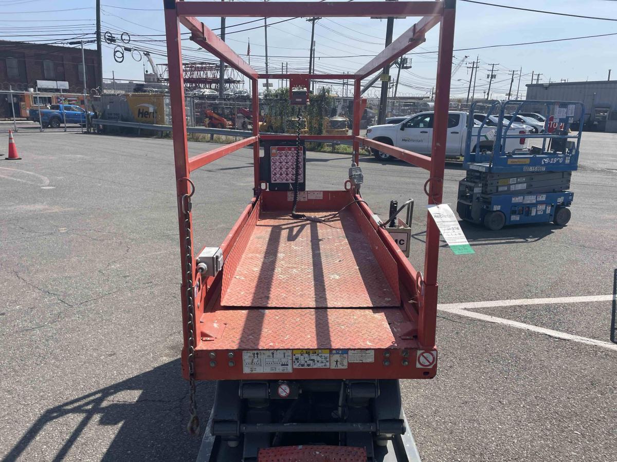 2017 Skyjack SJ-3220