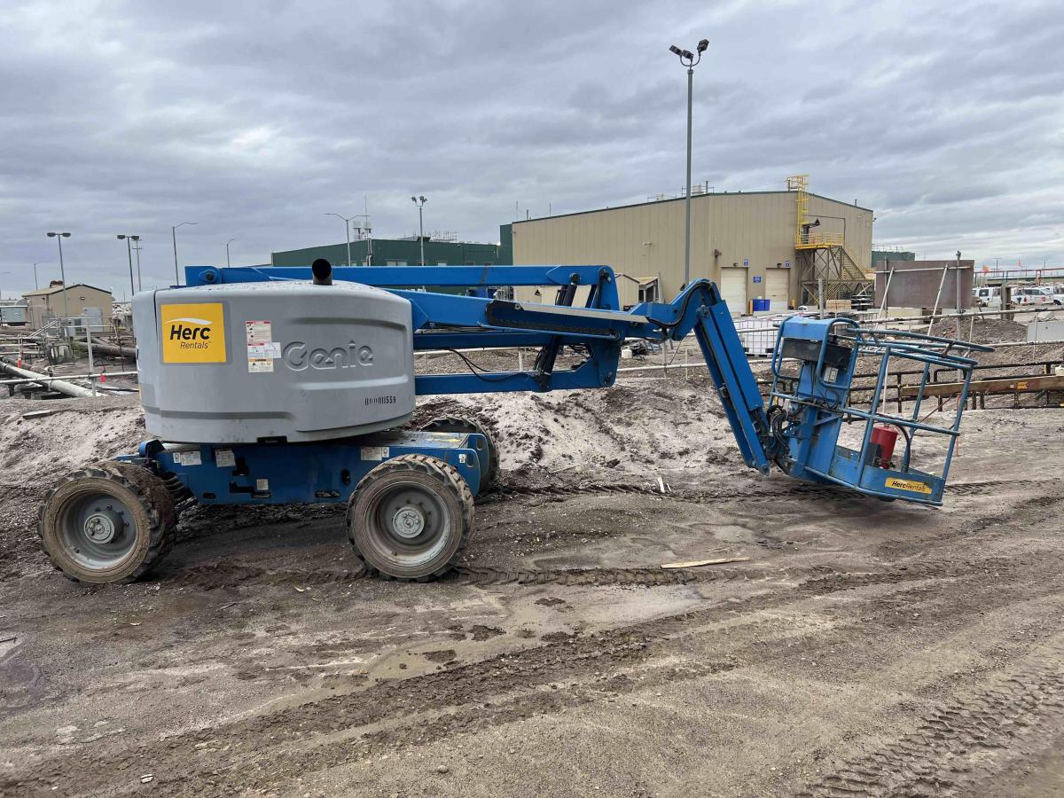 2013 Genie Z-45/25J-5