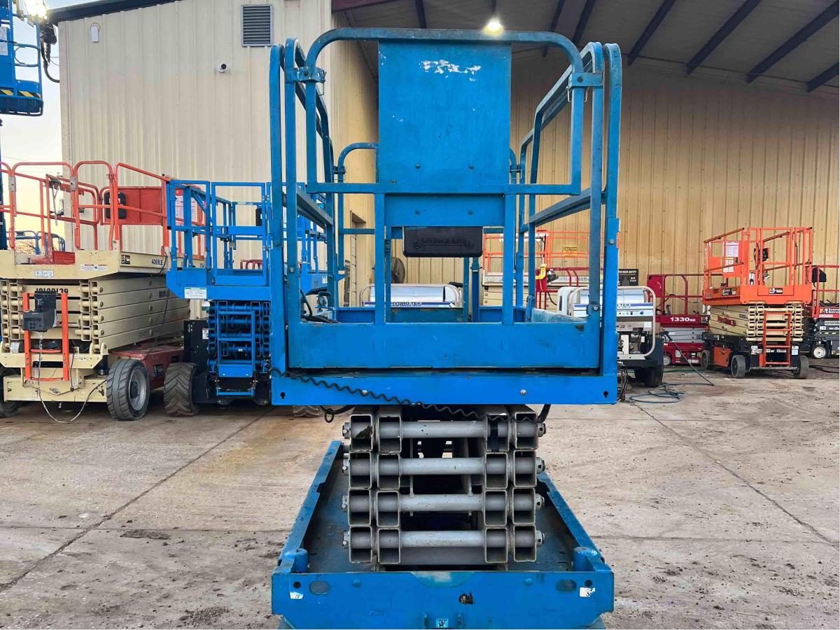 2016 Genie GS-3246-5