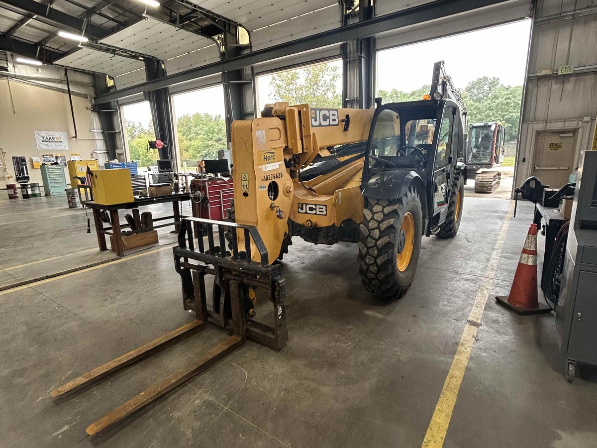 2019 JCB 507-42-3