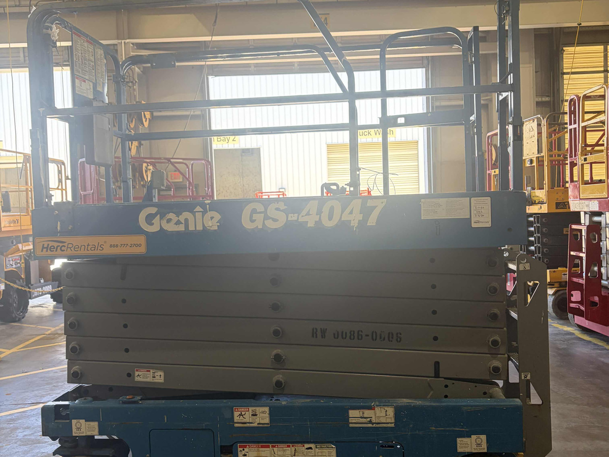2018 Genie GS-4047-3