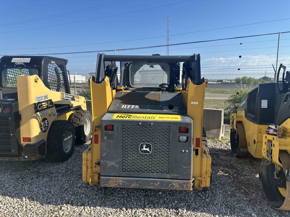 2021 John Deere 317G-6