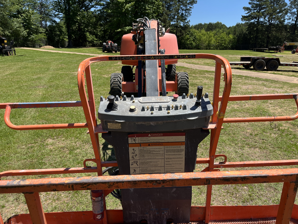 2018 JLG 660SJ-7