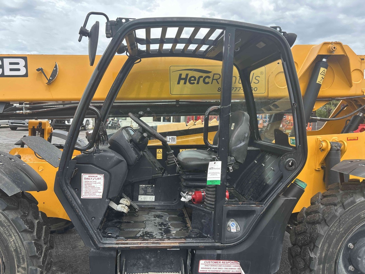 2022 JCB 507-42-8