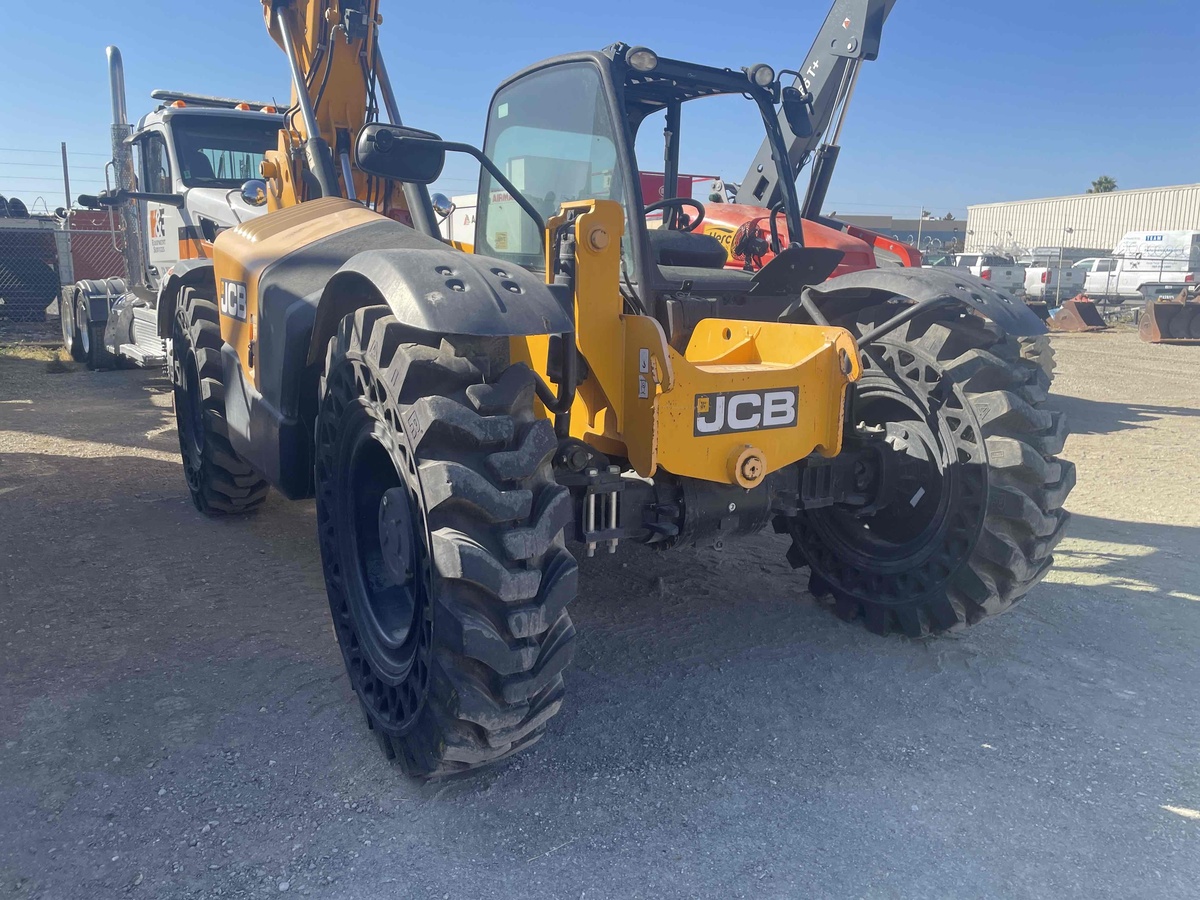 2019 JCB 509-42-7