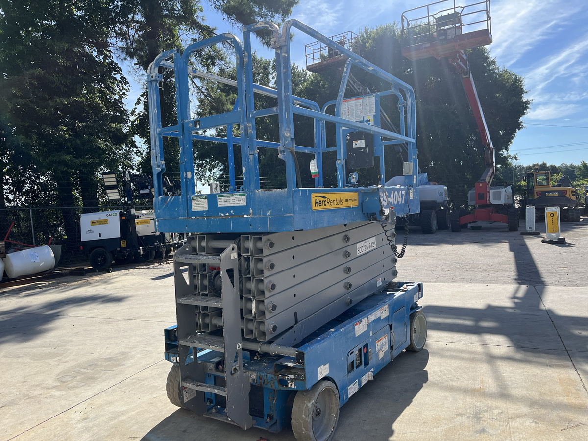 2019 Genie GS-4047-2