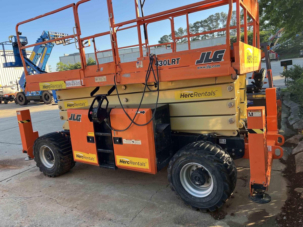 2018 JLG 430LRT