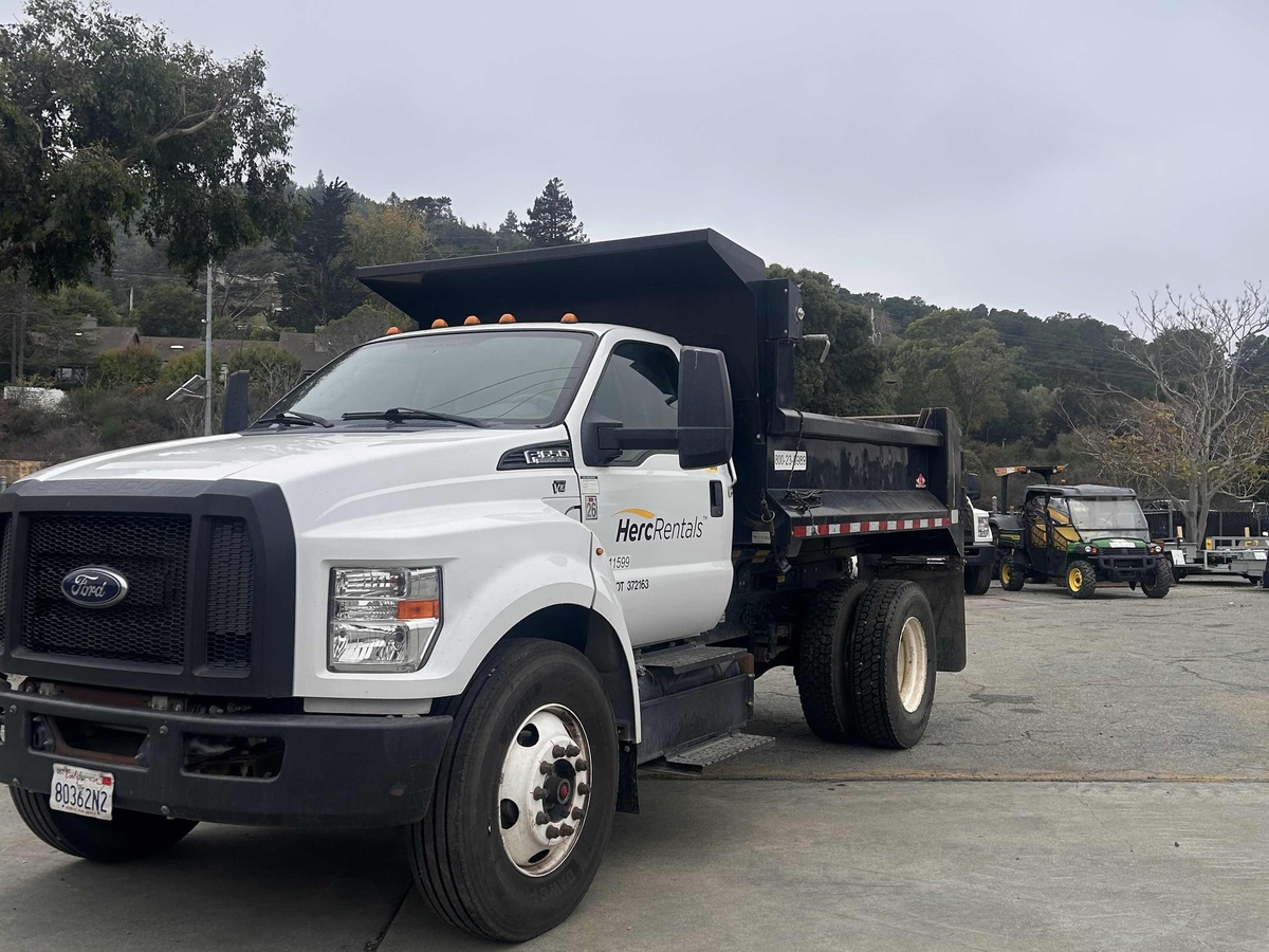 2018 Ford F650
