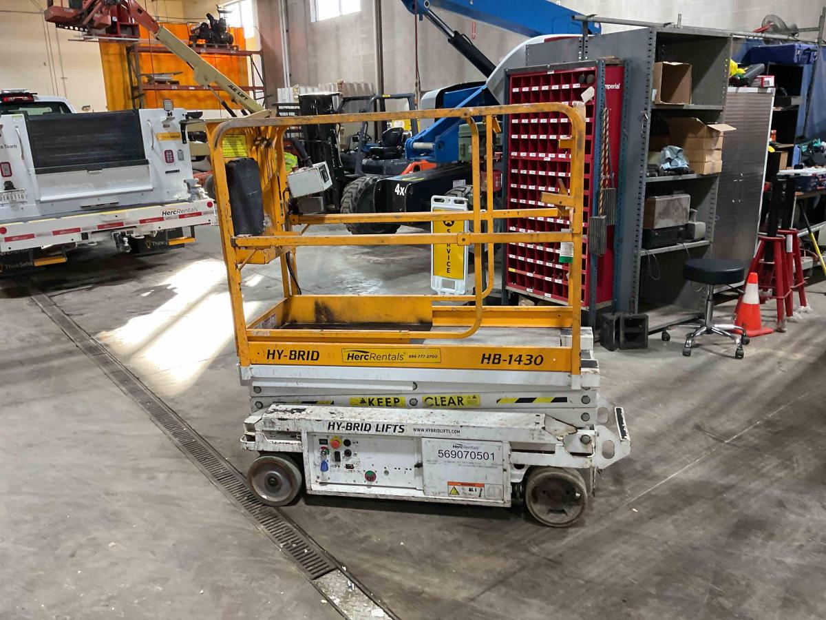 2017 Hy-Brid Lifts HB-1430