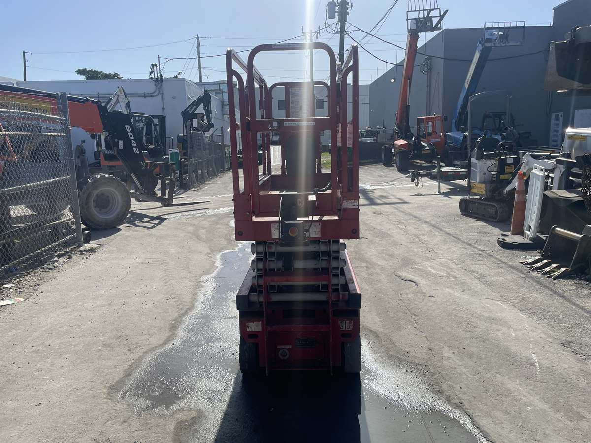 2017 MEC 1930SE-4