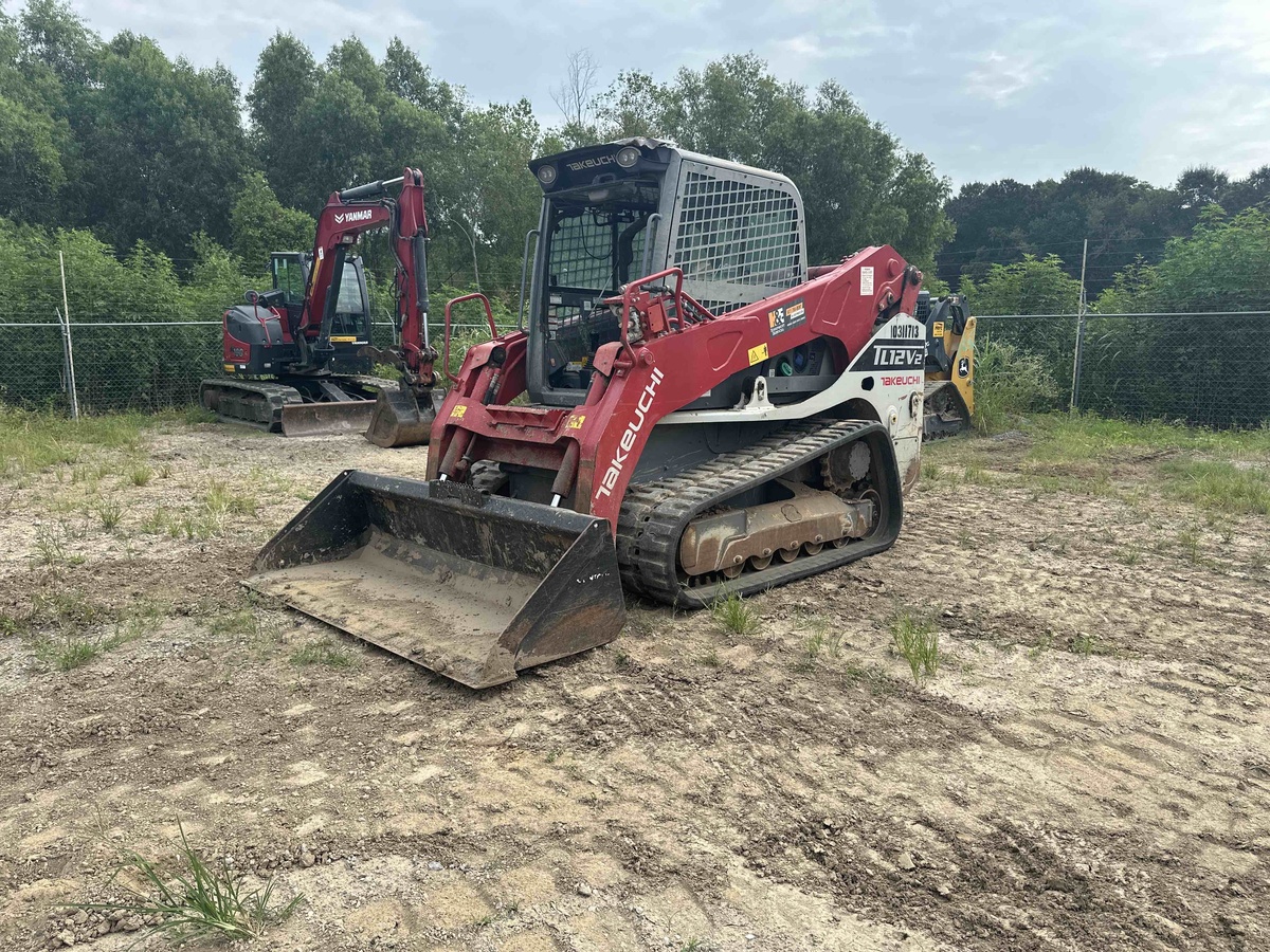 2020 Takeuchi TL12V2-5