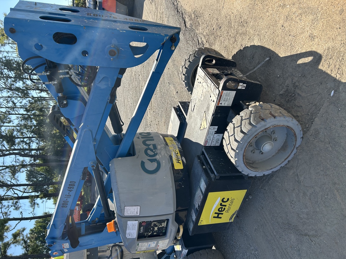 2017 Genie Z-33/18-2