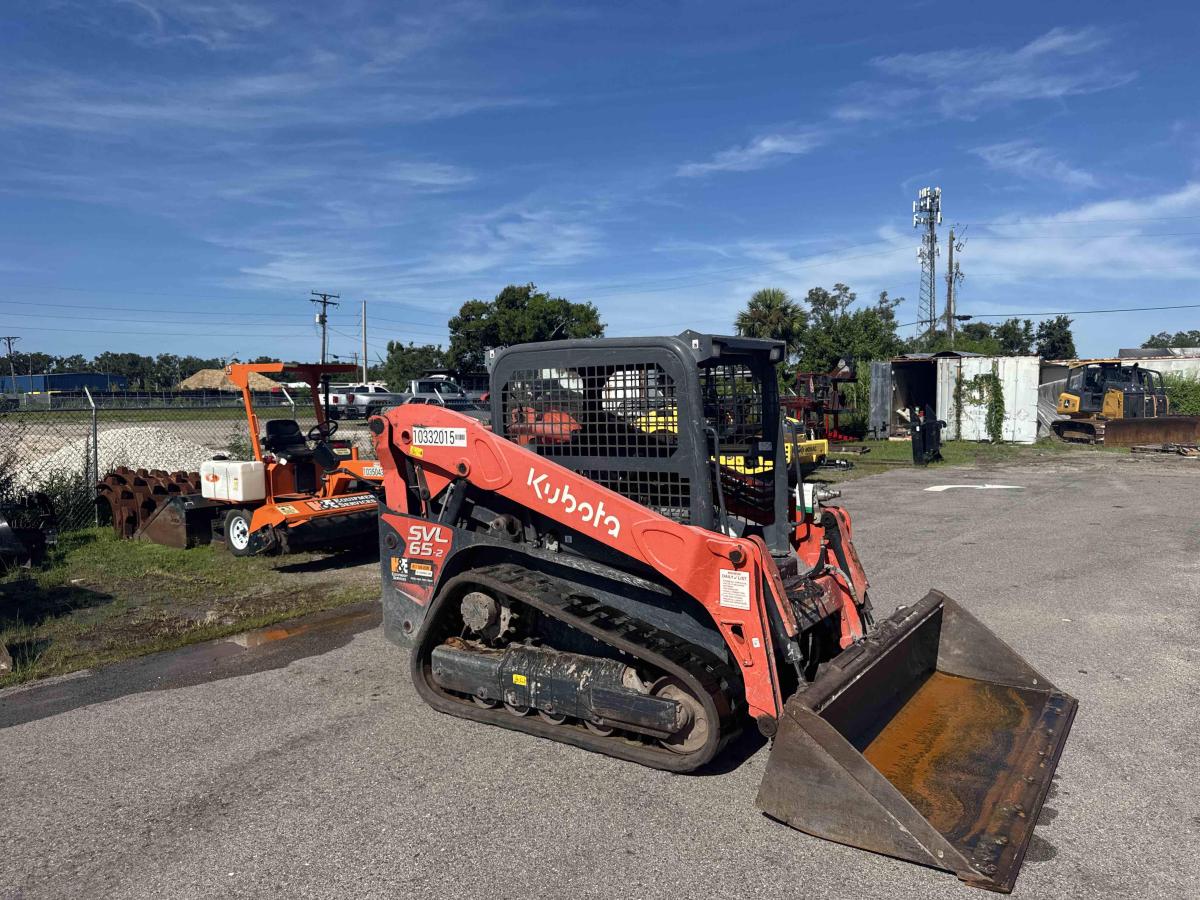 2021 Kubota SVL65-2-2
