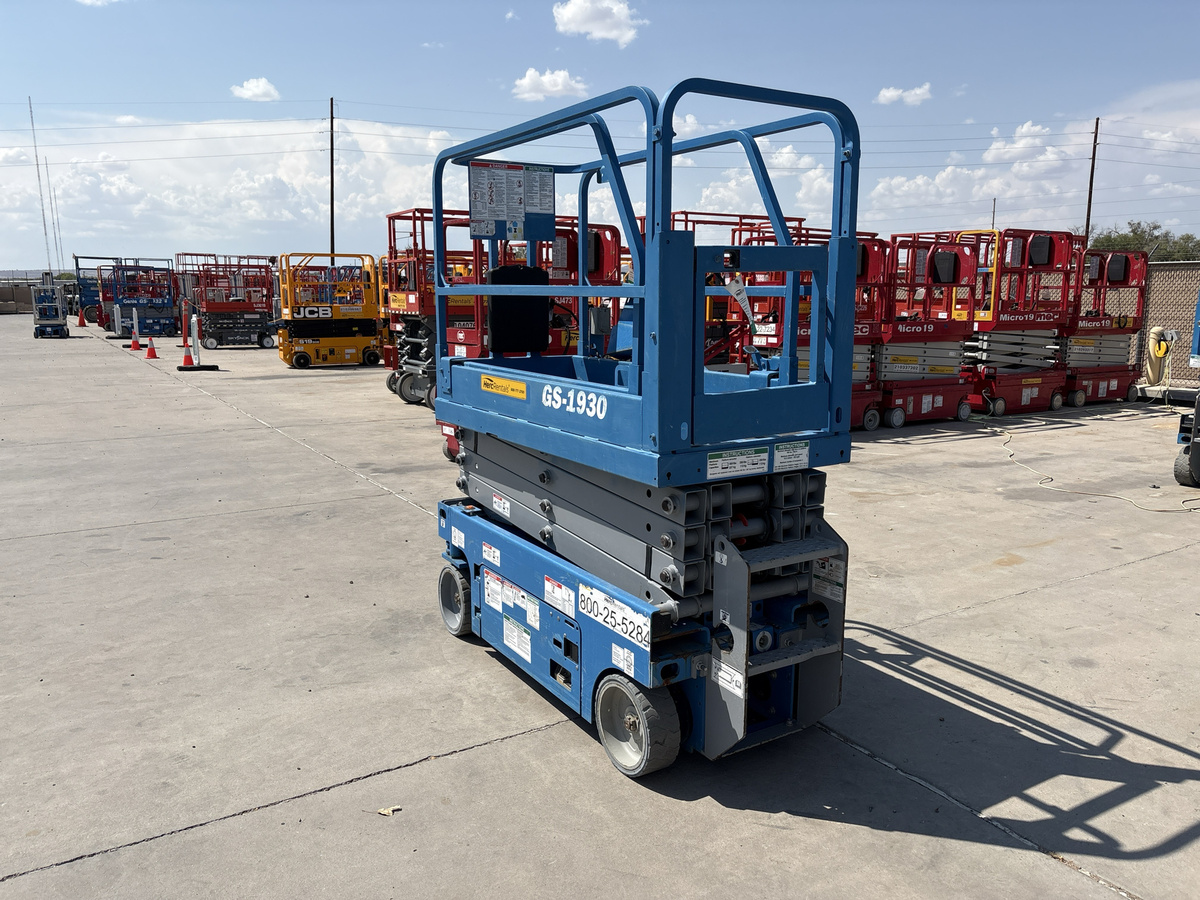 2019 Genie GS-1930