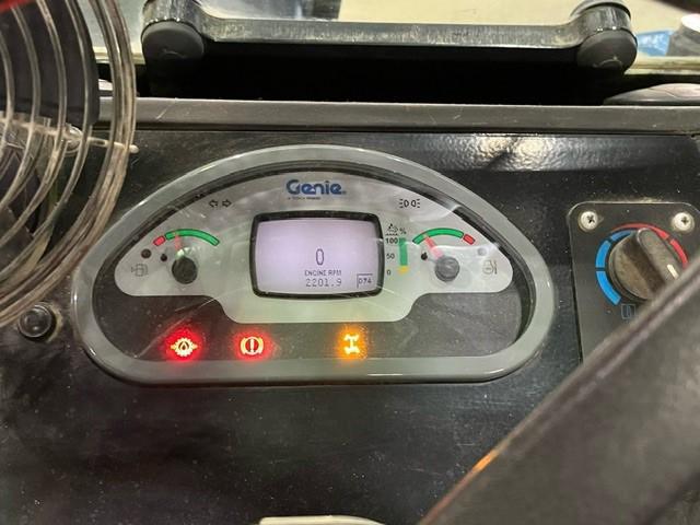 2018 Genie GTH 844-5