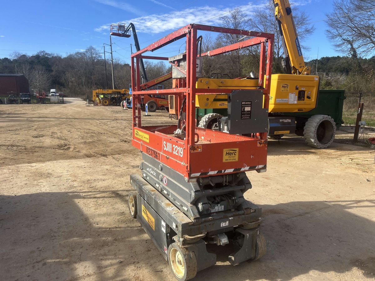 2018 Skyjack SJ3219-12