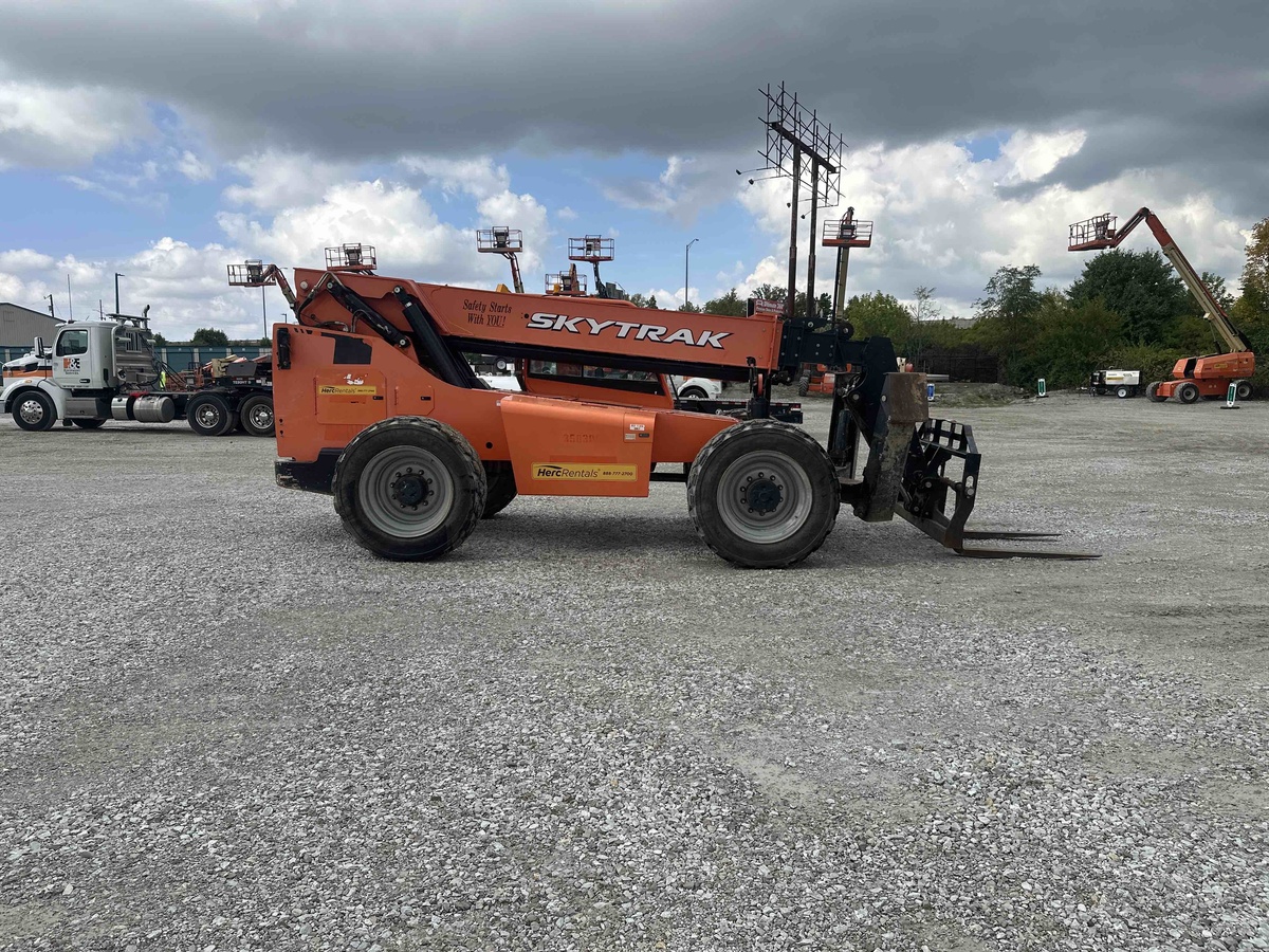 2015 SkyTrak 10054-5