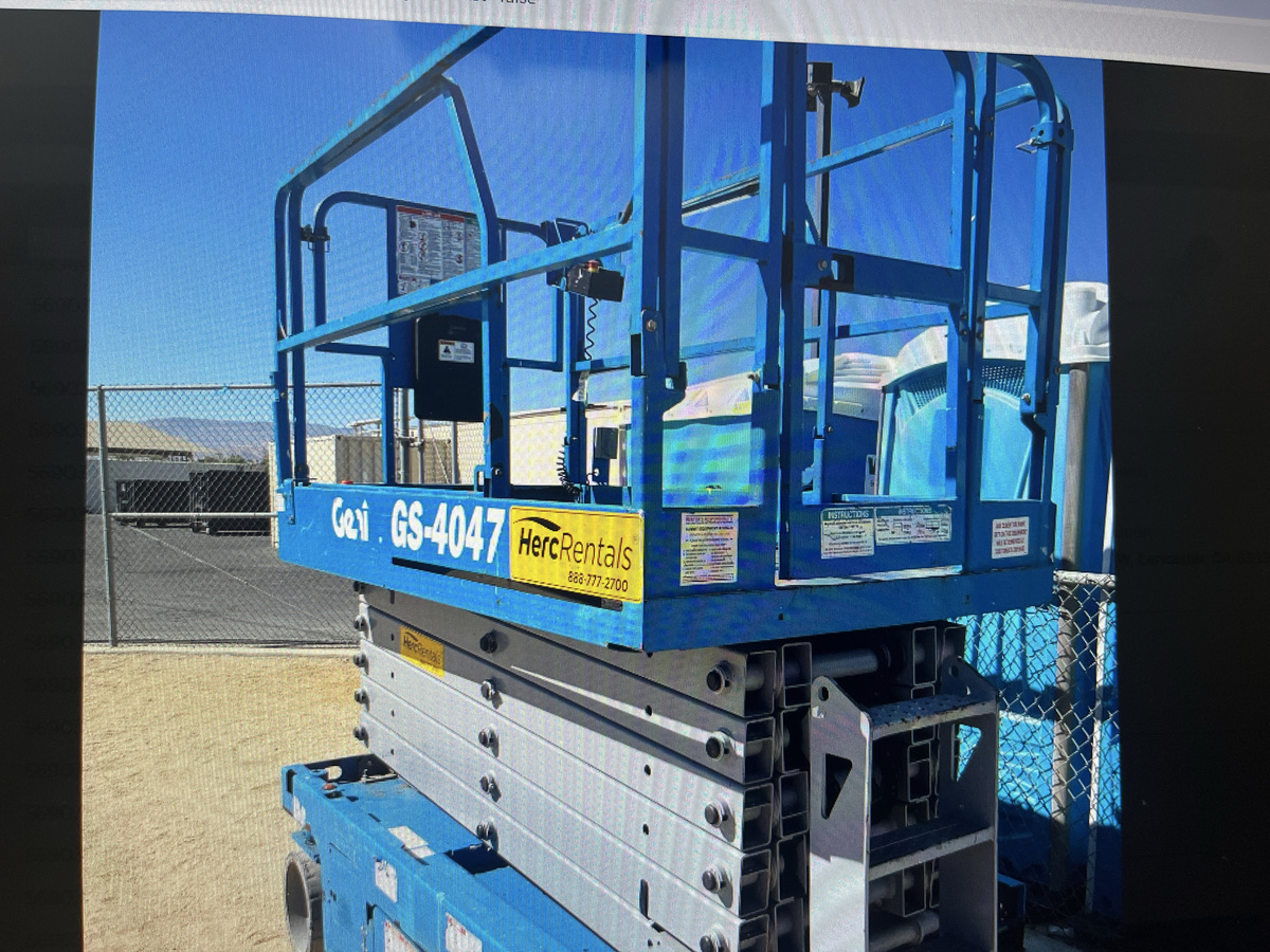 2019 Genie GS-4047-3