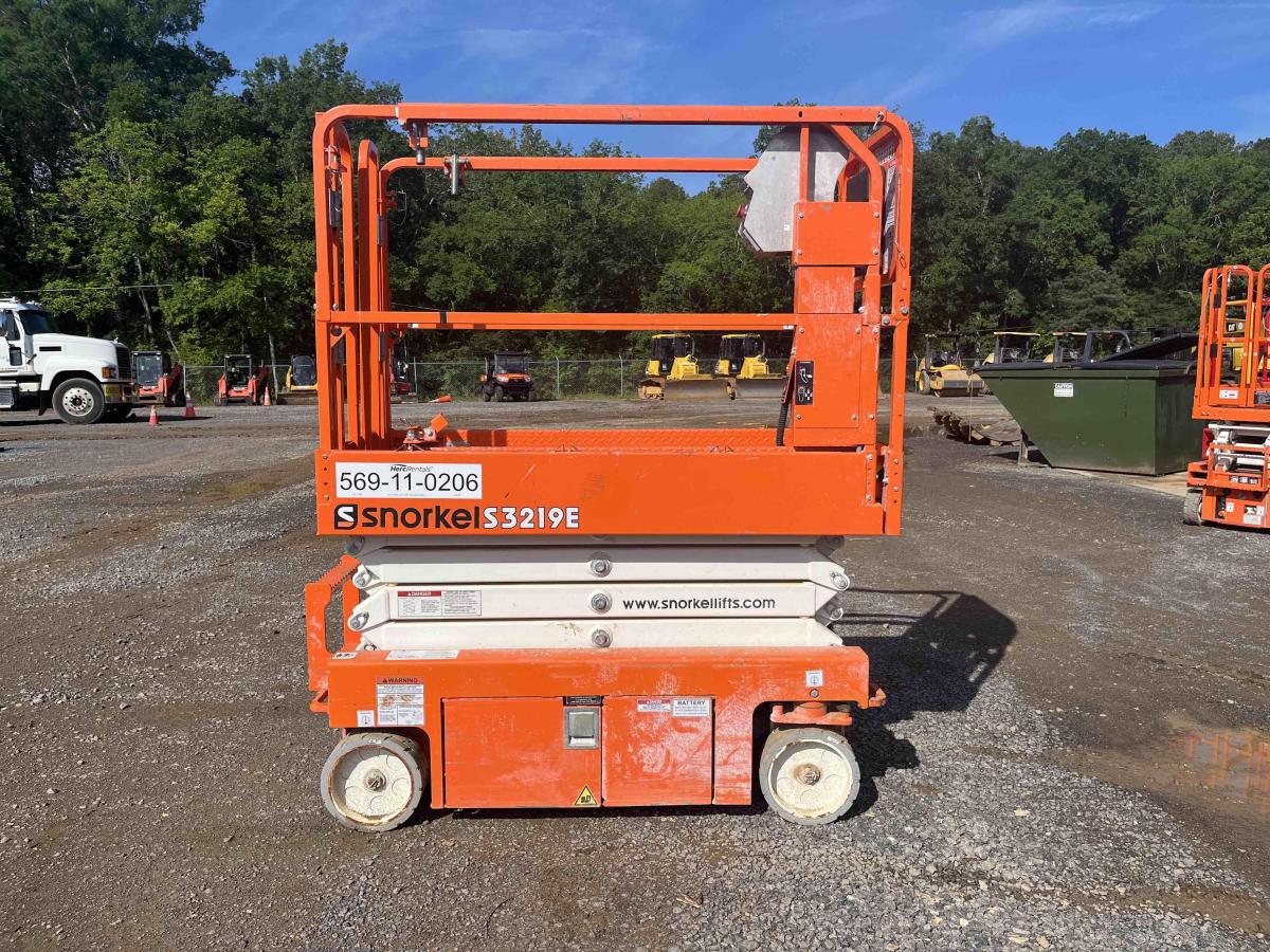 2023 Snorkel S3219E