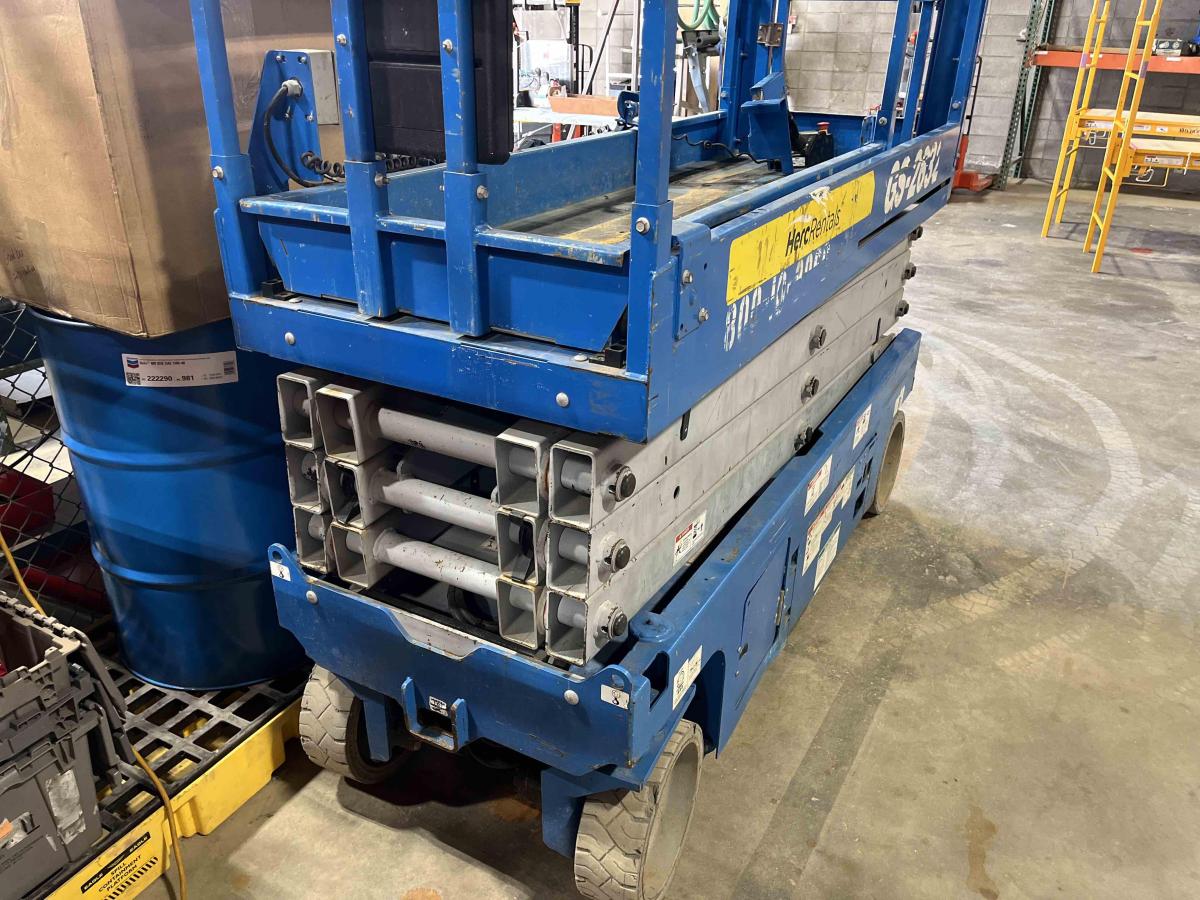 2016 Genie GS-2632