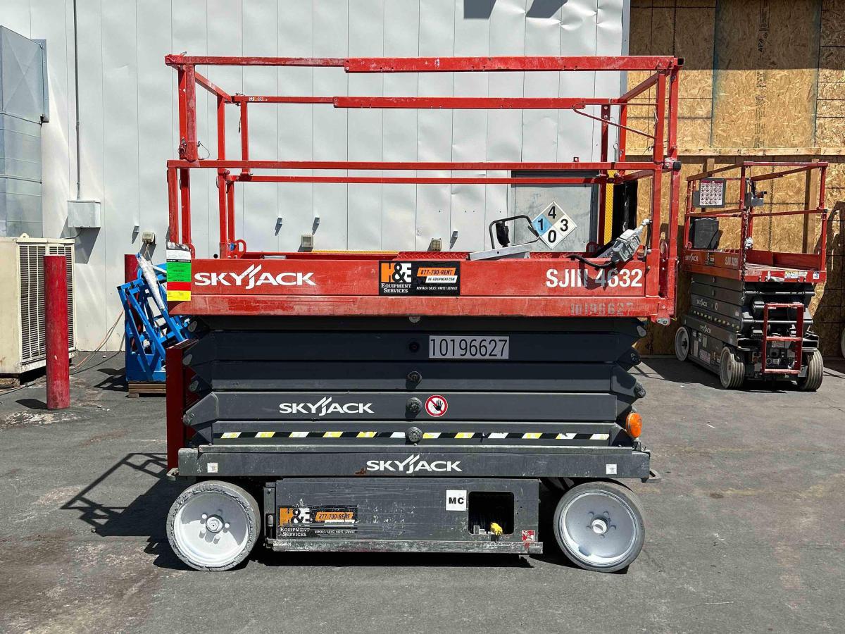 2016 Skyjack SJ4632