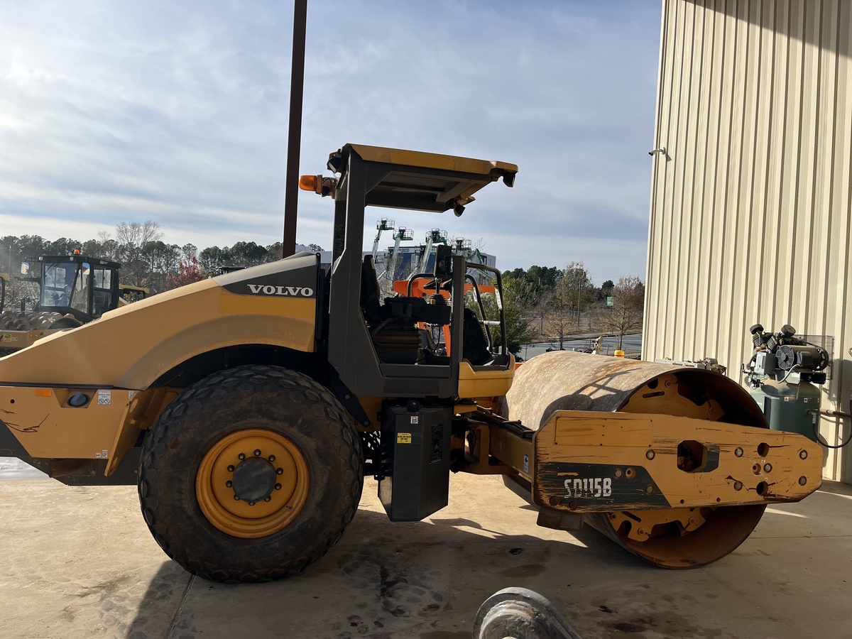 2018 Volvo SD115B (D-Smooth)-4