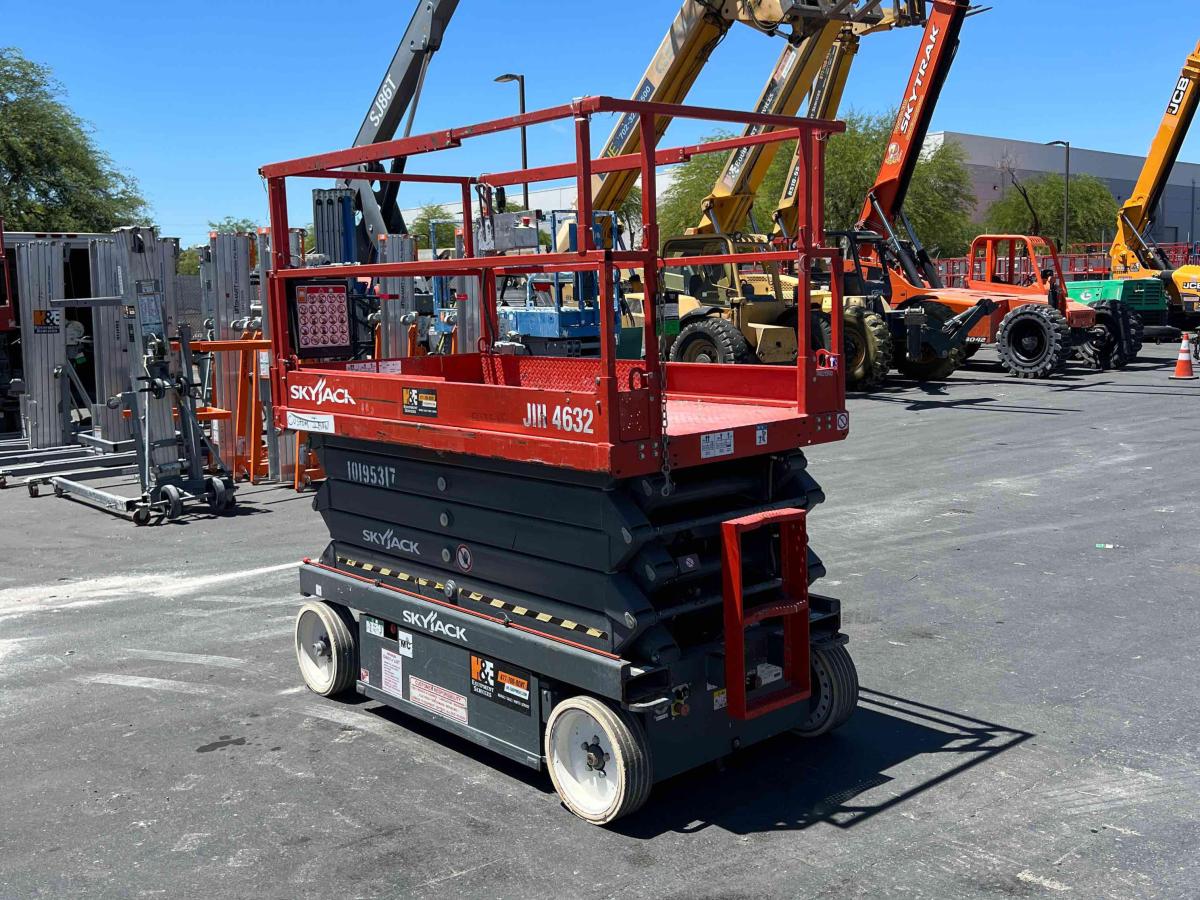 2016 Skyjack SJ4632