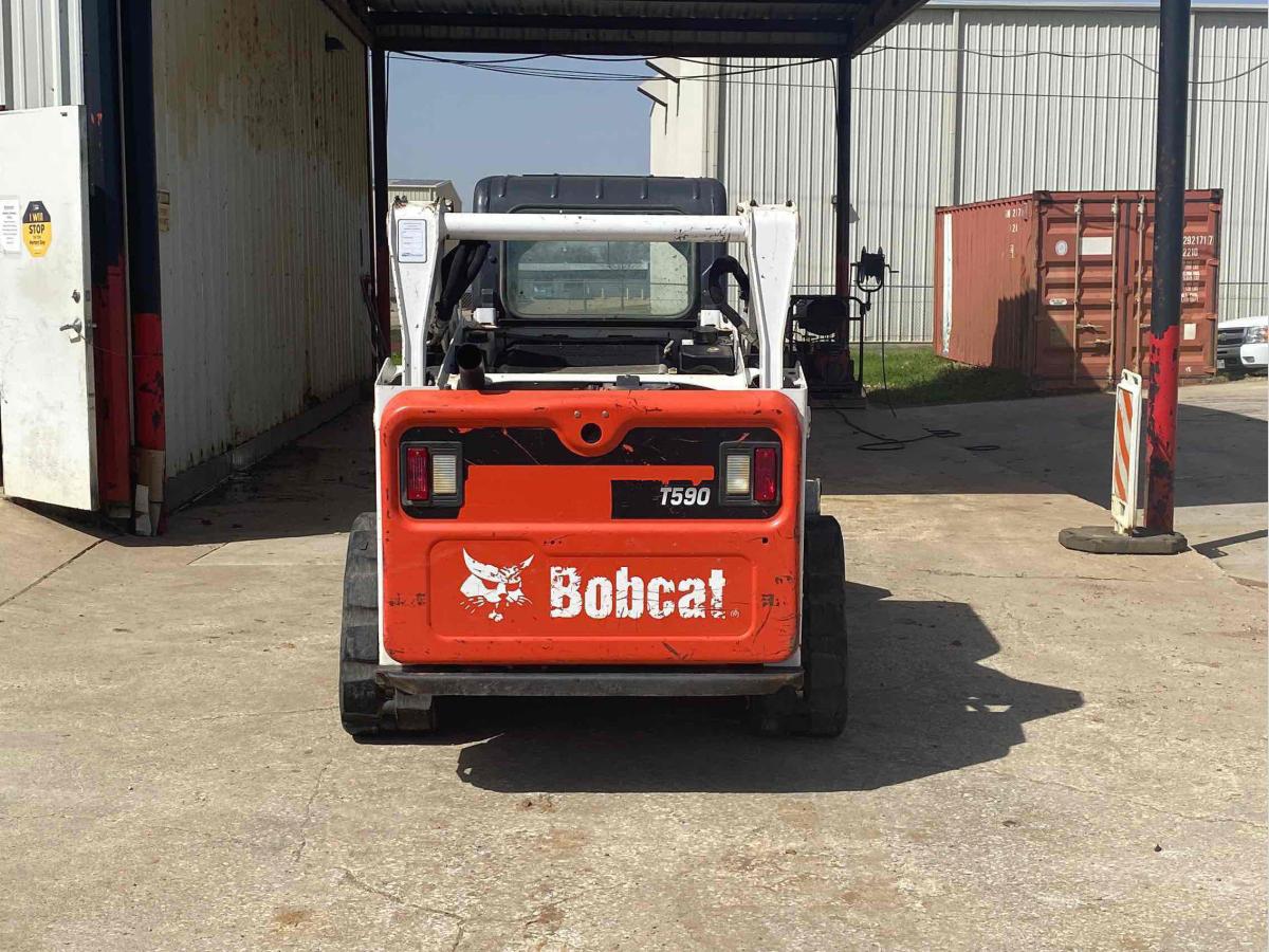 2016 Bobcat T590