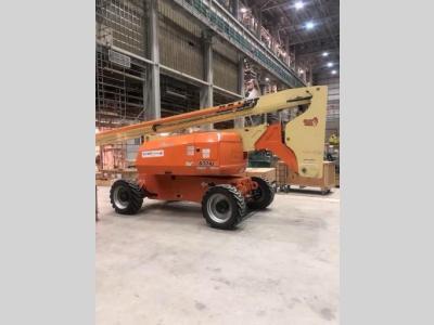 2018 JLG 800AJ